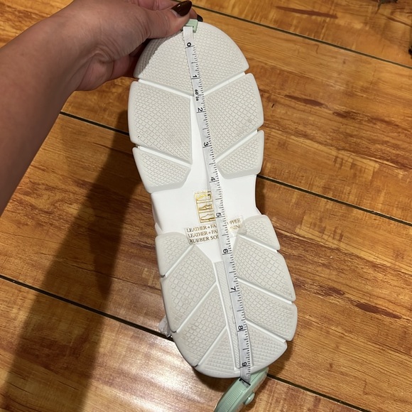 PRADA sneakers - Picture 11 of 11